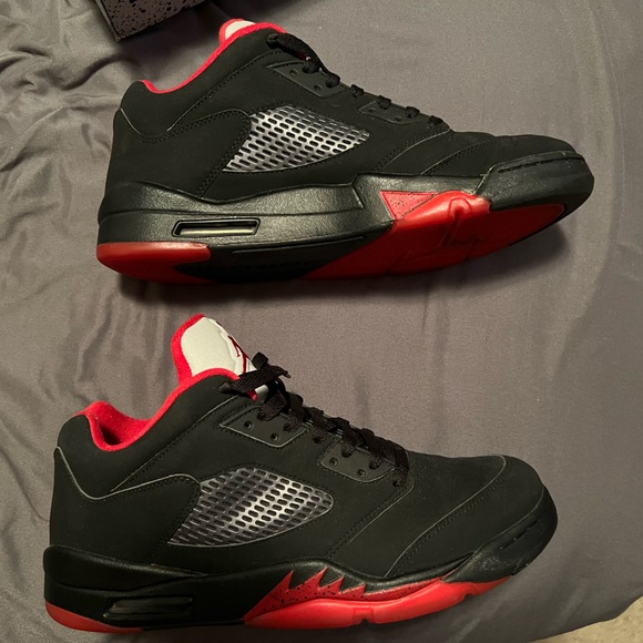Nike Air Jordan Retro 5 Lows - Picture 6 of 7